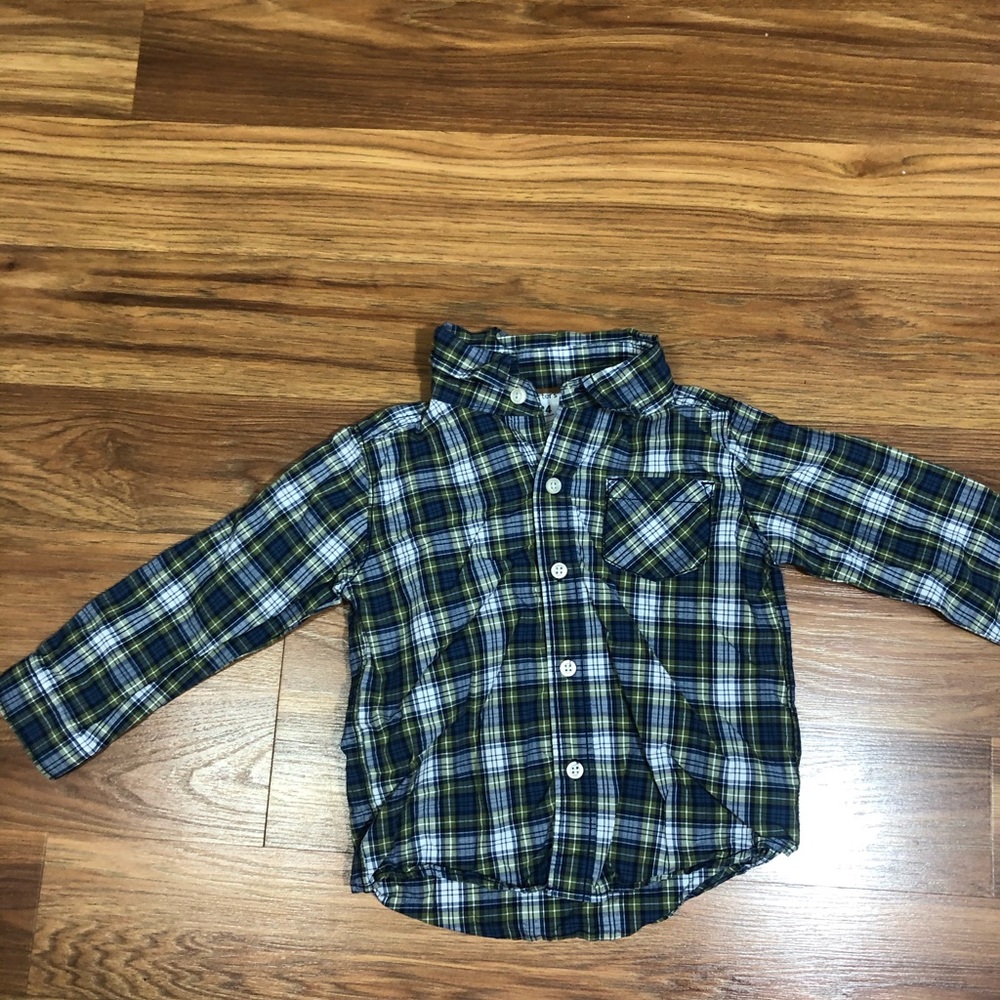 Carter’s Boys 24M blue and green button down shirt
